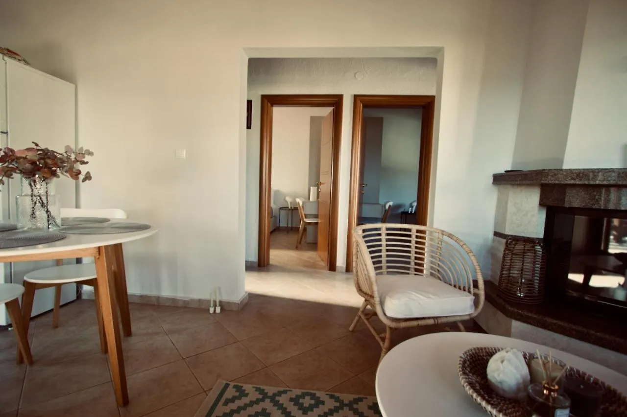 Enalio Beach House Nea Kallikrateia Casa vacanze