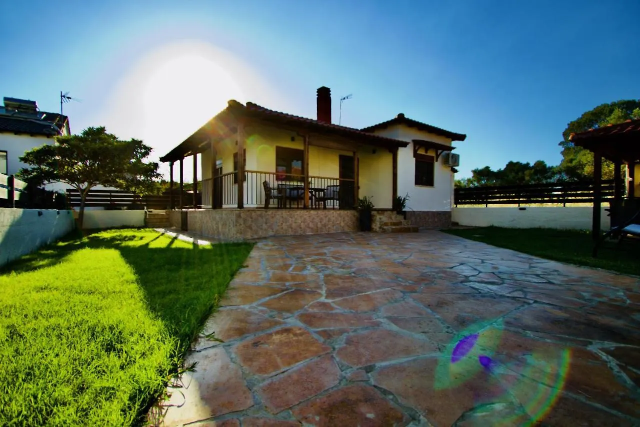 Enalio Beach House Nea Kallikrateia