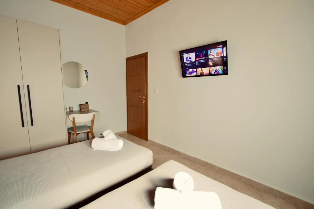 Enalio Beach House Nea Kallikrateia 0*,  Grecia